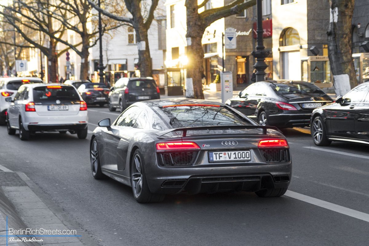 Audi R8 V10 Plus (2016) spotted in Berlin — BerlinRichStreets